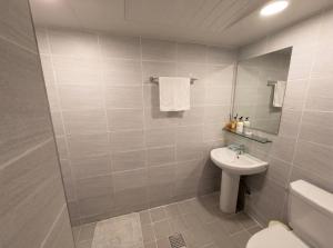 4 Private cozy apartment at Yeonnam and Hongdae