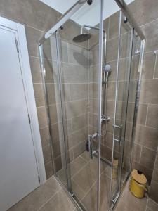 Apartmani Kukucka, Extra Sredjeno, Dnevna soba i kupatilo, 2 osobe