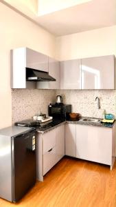 Studio Apartment with cinema vibes By Lusso stay