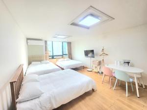HELLO Seoul APT