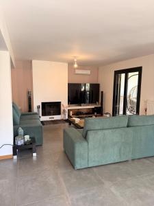 Cozy Maisonette with Garden & Sea View