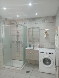 Nikolas Aggelis rooms