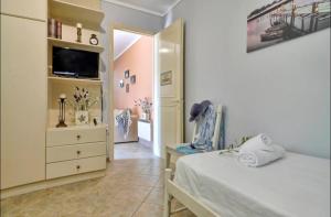 Alessandros Apartment