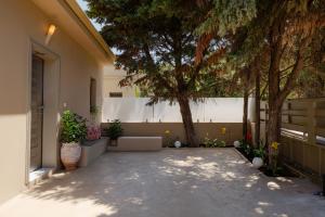 Eosia Villa