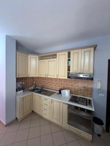 Besi Sea Apartment
