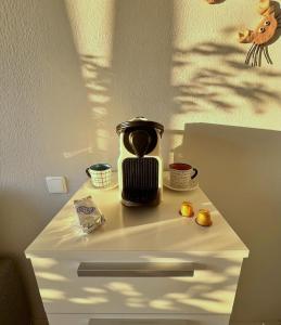 Apartamento con piscina y aire acondicionado