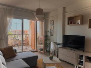 Cozy apartment with sea view