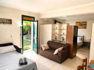 Nefeli’s guest house