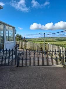 Skellig View Harbour View Sunrise Apartment