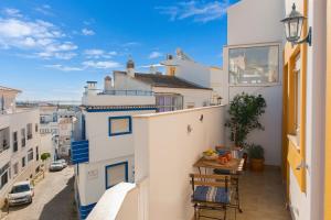 Charming Lagos Stay - Walk to Beach & Historic Centre