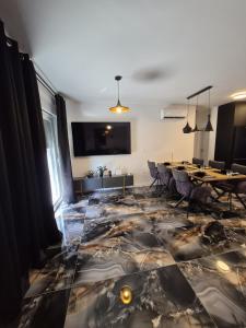 Luxury Apartment Zita Vir