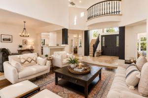 Luxury Golf Estate - 7 Ensuite Suites - Steam Spa - Theatre