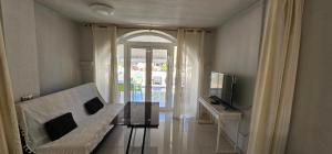 Apartment in Paraiso Royal