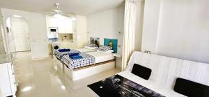 Apartment in Paraiso Royal