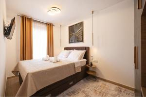 Belvedere luxury two bedroom apartment with parking