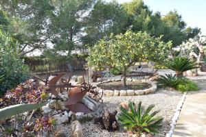 Finca Hort De Sa Barrala