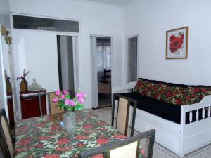 Lindo e Barato, Av Copacabana 479301