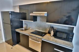 Dúplex con Vista y Piscina A Pasos de Miraflores y San Isidro