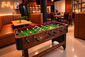 Luxury Industrial Vault, Wifi, Dry Cleaning, 5 rooms, Pool