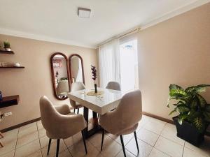 House in the La Estancia Macasto private development