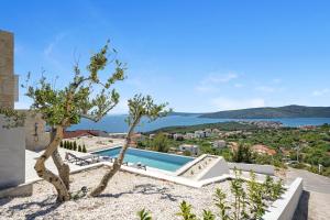 Royal Sky Elite Villa Residence