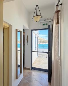 Almira Prassa Beach House Kimolos