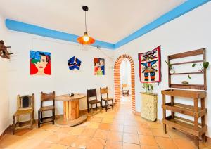 Casa de las Rocas Hostel