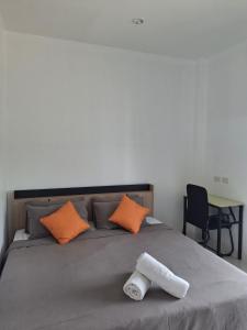 Smart TV, 5 min to Beaches, Yoga, Shops, King Bed, Cotton Sheets