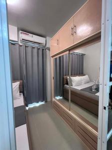 Shore Residences Moa Manila Yohann
