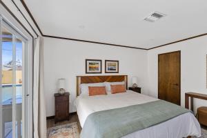 Havasu Riviera Retreat