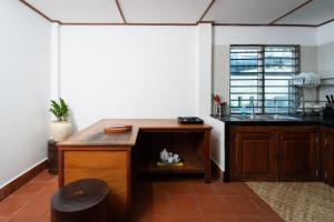 Authentic Khmer Home Pavilion & Tropical Garden