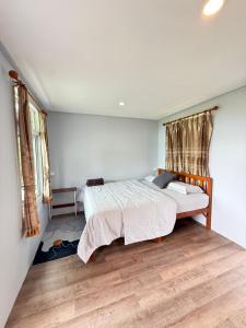 PhaluaiHomestay พะลวยโฮมสเตย์ บ้านไม้