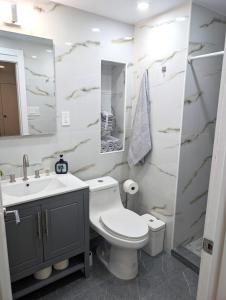 Independent unit in historical house close to NYC