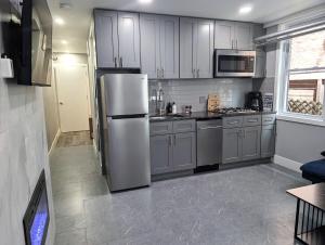 Independent unit in historical house close to NYC
