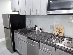Independent unit in historical house close to NYC