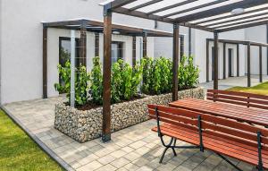 2 Bedroom Beautiful Home In Mrzezyno