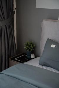 Aston Acacia 4 Bedroom Suite by Jovial