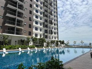 Aston Acacia 4 Bedroom Suite by Jovial
