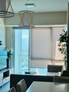 Mactan Newtown Staycation near Airport