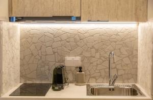MaDaM Luxury Suites