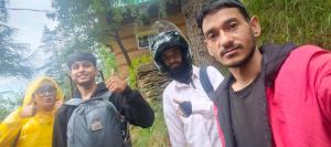 Alpine heaven forest view cottage jibhi,