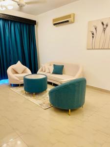 Apartment in Muscat - Easy Walk to the Beach