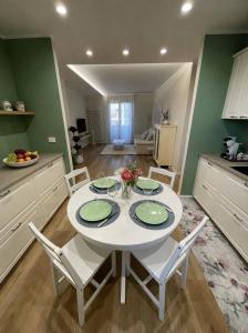 Guest House 36