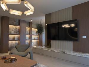 Olive Sea View Penthouse