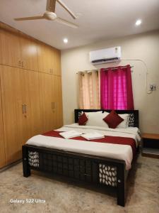 SKYRY HOTELs ALAPAKKAM