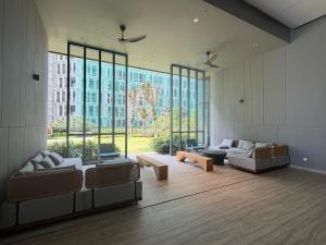 2 bedroom beach front condominium on Cenang beach