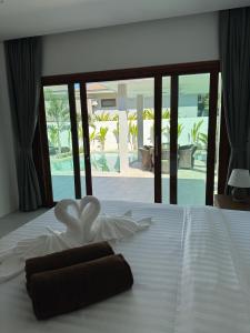 Villa Palm Sip Sam