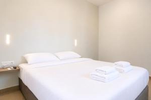 Sea And Sky Suites Near Athens Airport By SEM