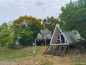 385 Homestay & Lake camp