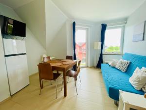 Lisi Jar - rodzinny apartament rodzinny z antresolą, zielony teren, cicha okolica, blisko do plaży i Latarni Morskiej w Rozewiu